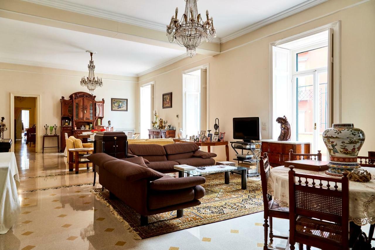 Suite Klimt P.Zza Amedeo Naples Luaran gambar